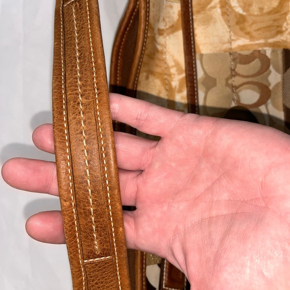 NWOT Coach Y2K Ergo signature patchwork hobo purse bag. Measure 19x12 - Picture 9 of 16